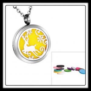 30mm Christmas Reindeer (Silver) Aromatherapy Locket