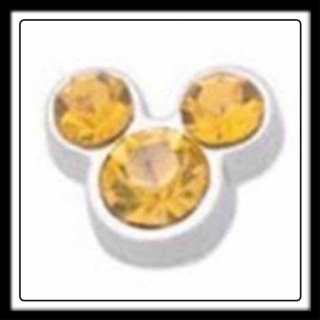 Mickey Mouse (Yellow) Crystals Head Charm​