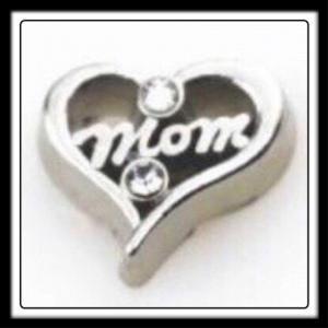 Mom (Silver) w/Crystals Heart Charm