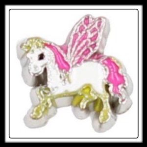 Horse (White) w/(Pink) Wings & Mane Charm